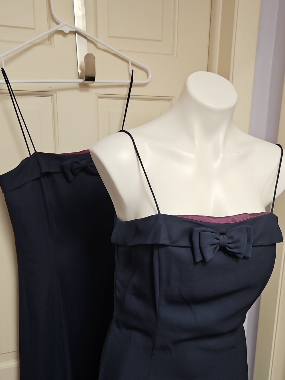 90s Classic Navy Burgandy Strapless Evening Flaire Dress - Picture 5 of 10